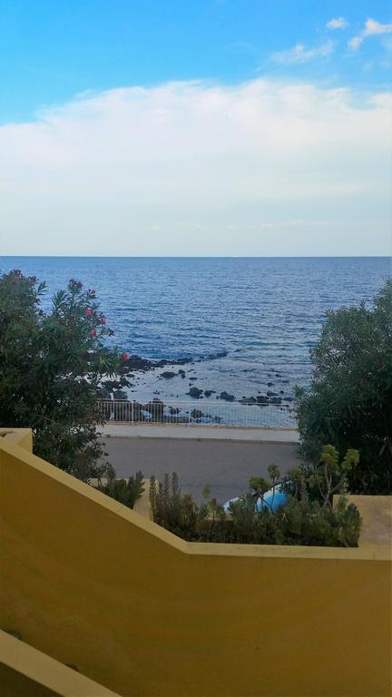 Yellowhouse Apartment Cala Gonone Exterior photo